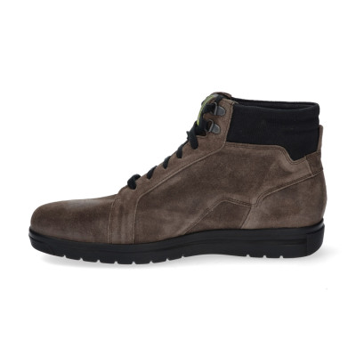 Gijs herenboot 2044 208