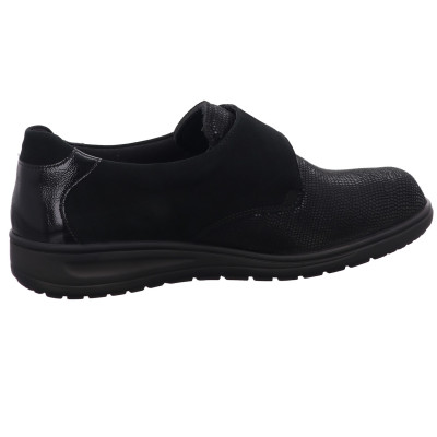 Stretchschoen van Solidus met brede klitteband bij Krisman-Westeneng