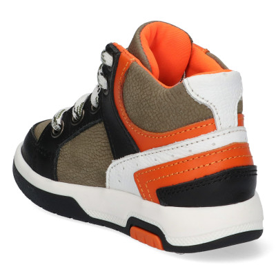 Tracktyle veterboot olive wijdte 5 324800 bij Krisman & Westeneng