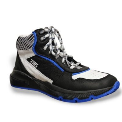 Trackstyle wijdte 2 veterboot Adam Air bij Krisman&Westeneng